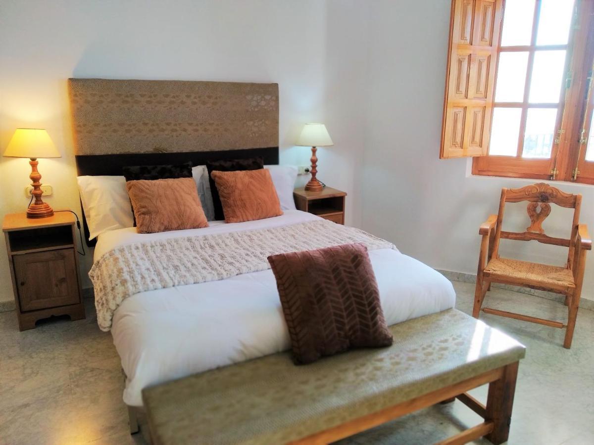 Alojamiento Rural Monte Del Sol โมนาชิล ภายนอก รูปภาพ